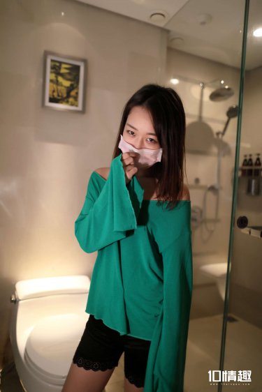 我全家都是穿来的